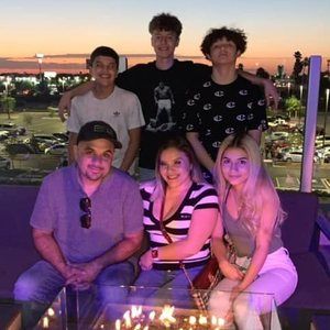 Meet your Posher, Santiago n diana